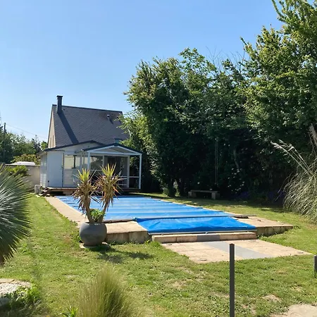 Holiday home Swimming's House