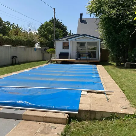 Swimming's House Hermanville-sur-Mer