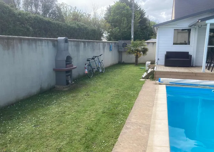 Holiday home Swimming's House Hermanville-sur-Mer